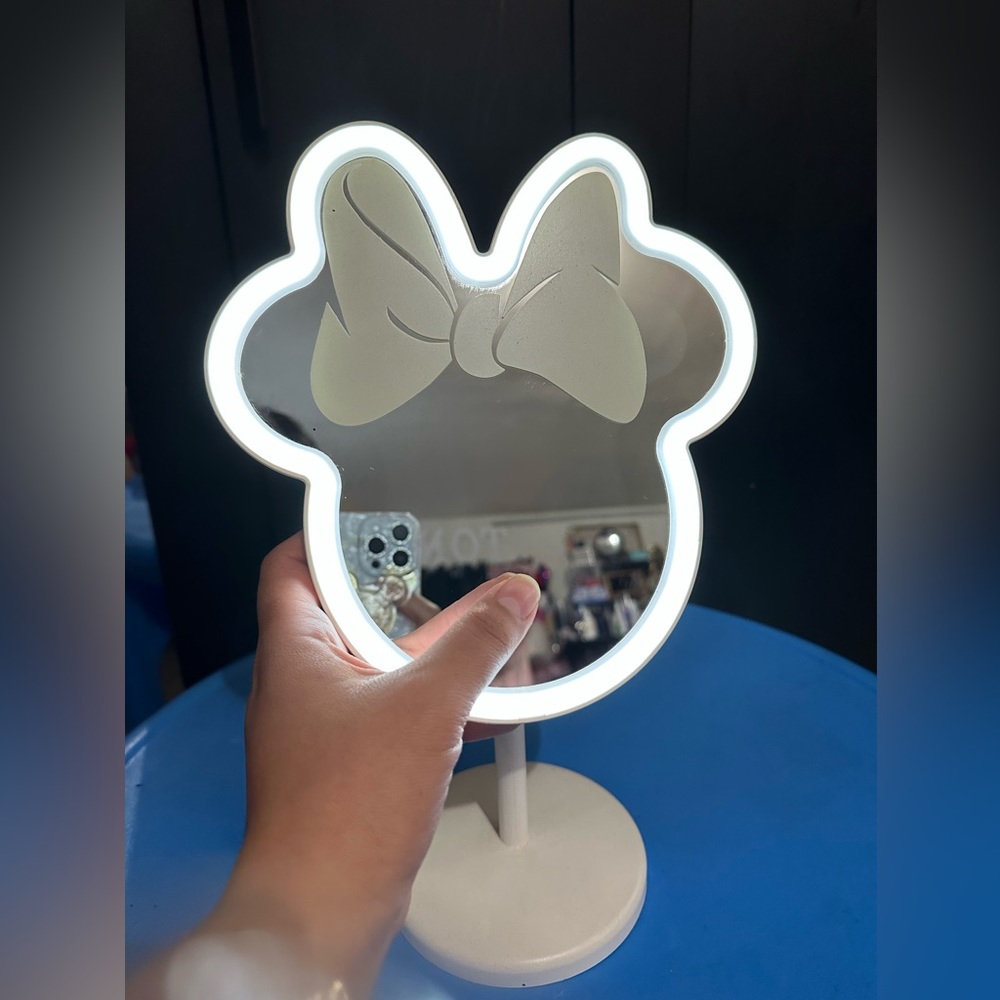 Minnie Mouse vanity mirror